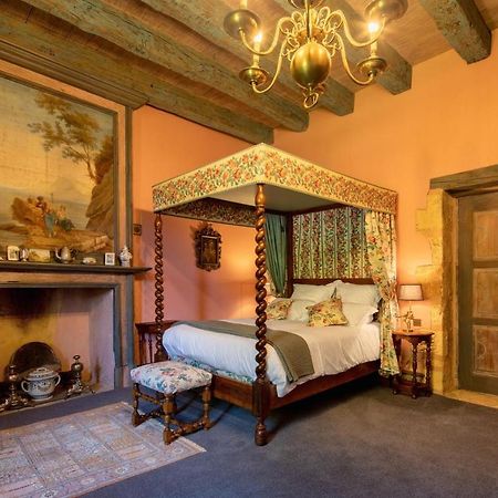 Logement D'Exception Dans Le Chateau De Lacypierre Saint-Crépin-et-Carlucet Екстериор снимка